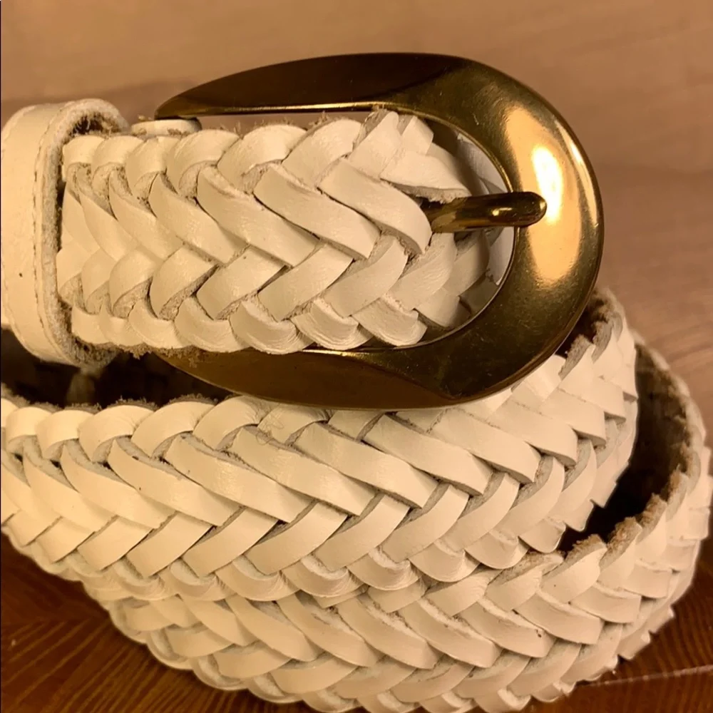 Lady Canterbury braided white leather EUC belt